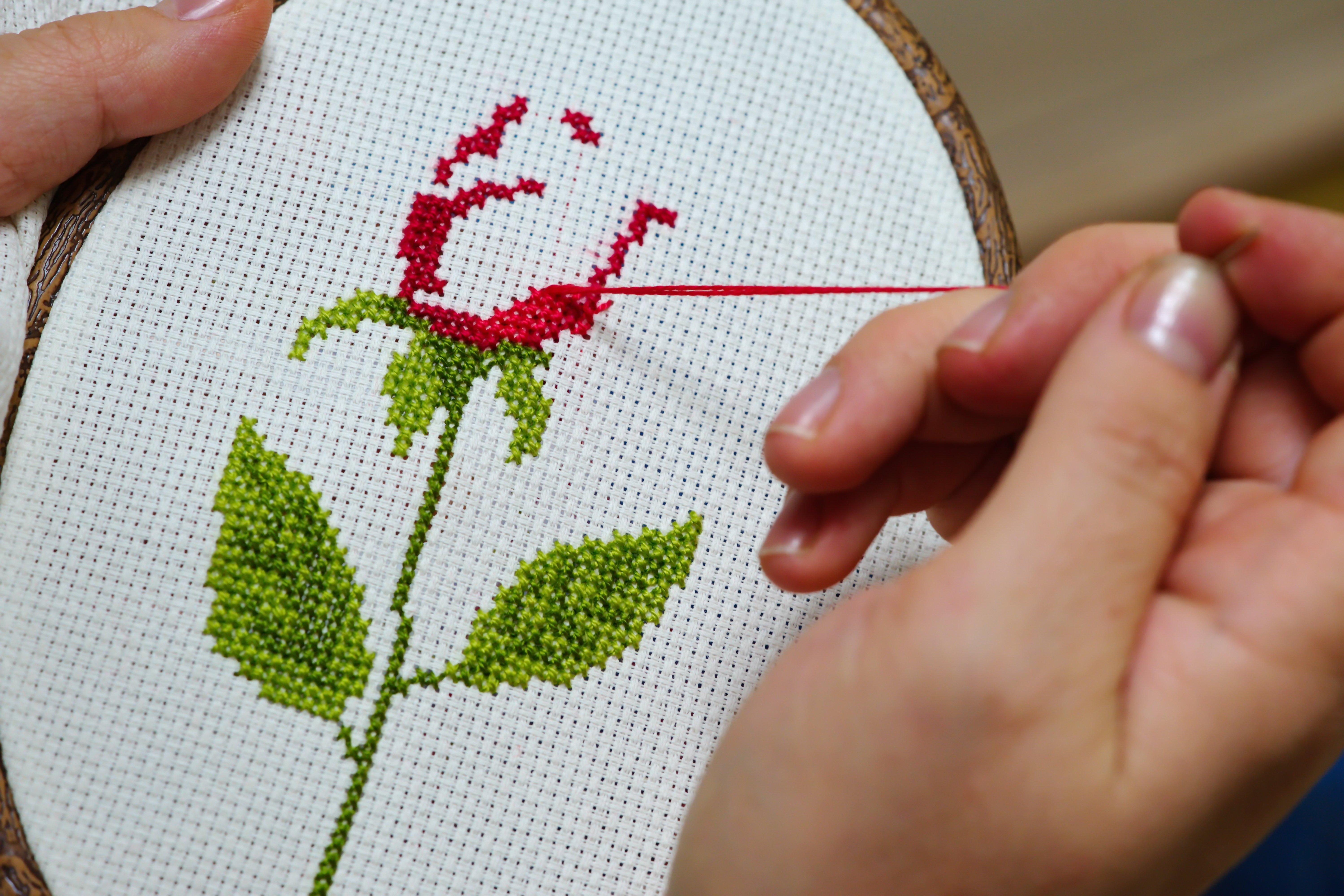 Embroided_Rose