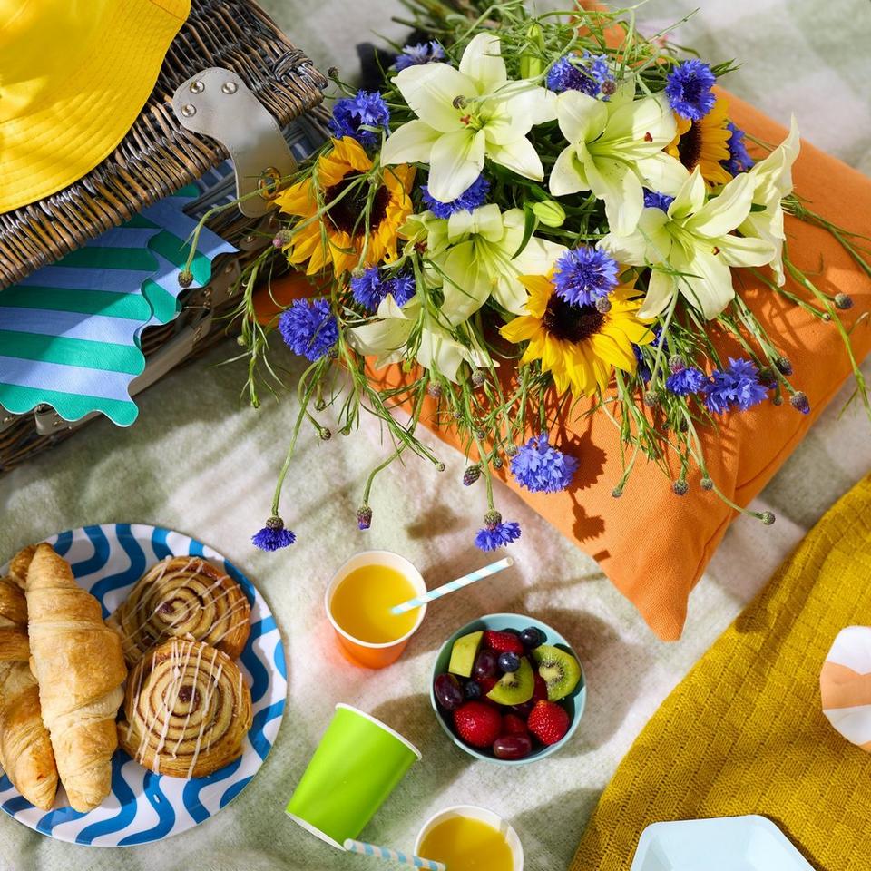 Your blooms will be selected based on the season