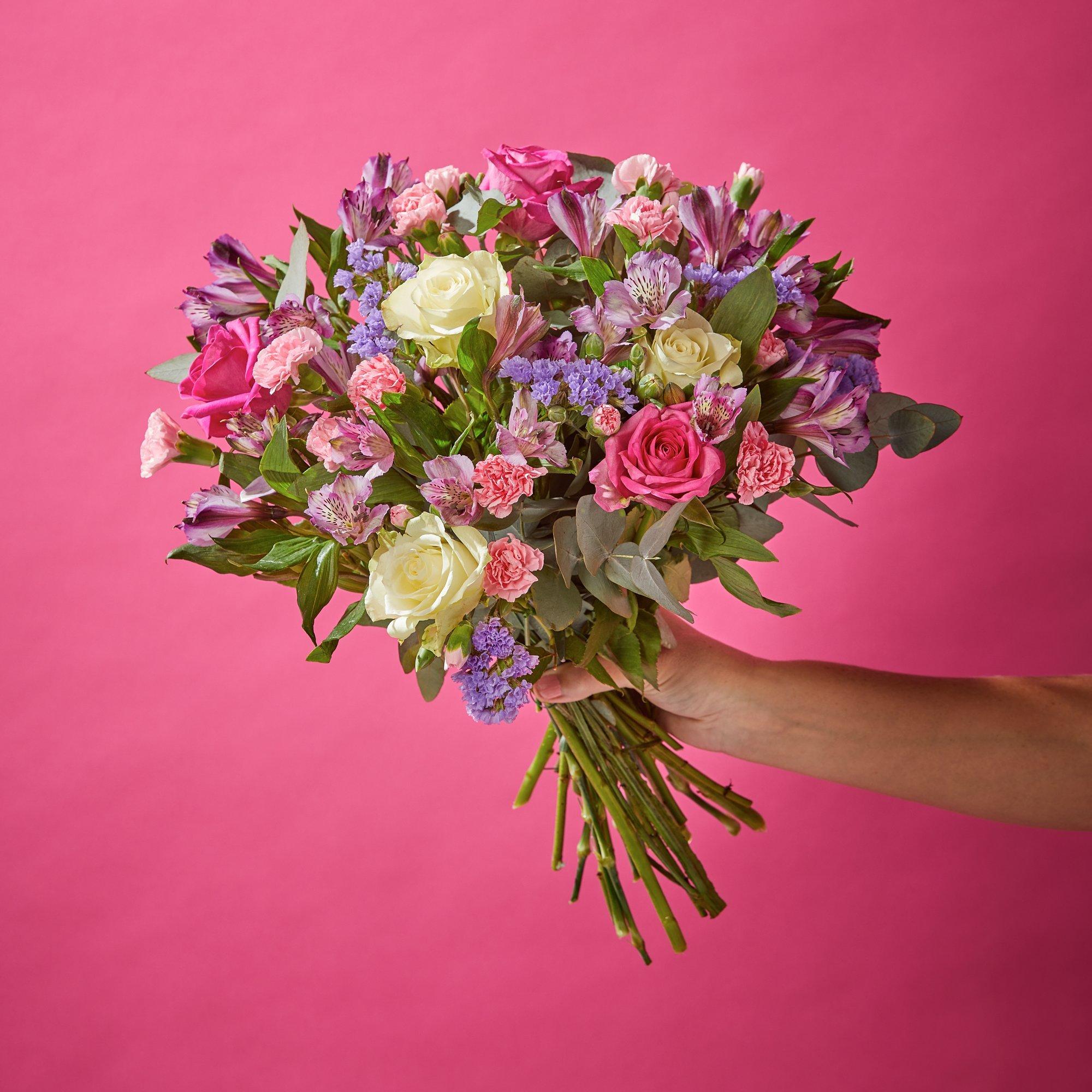 Next Day Flowers - Flowers Delivered Tomorrow | Flying Flowers