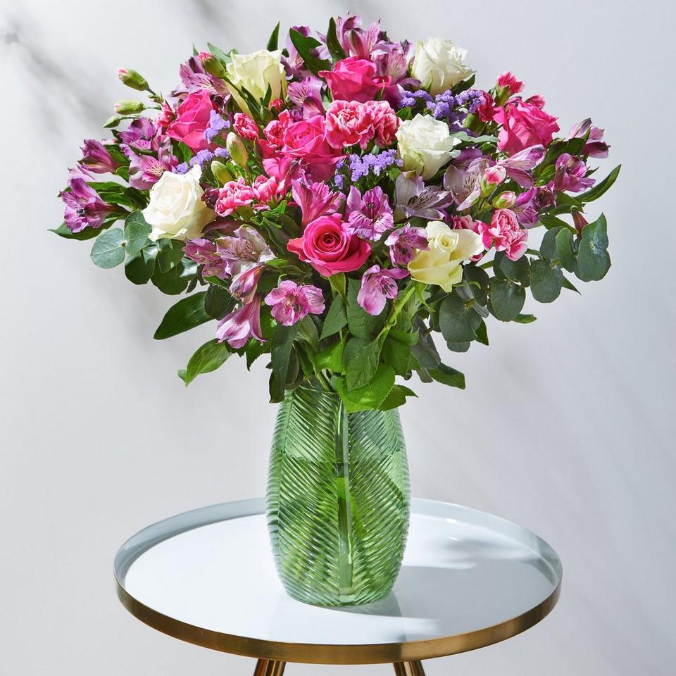 Deluxe Pretty Lovely - Save 40%