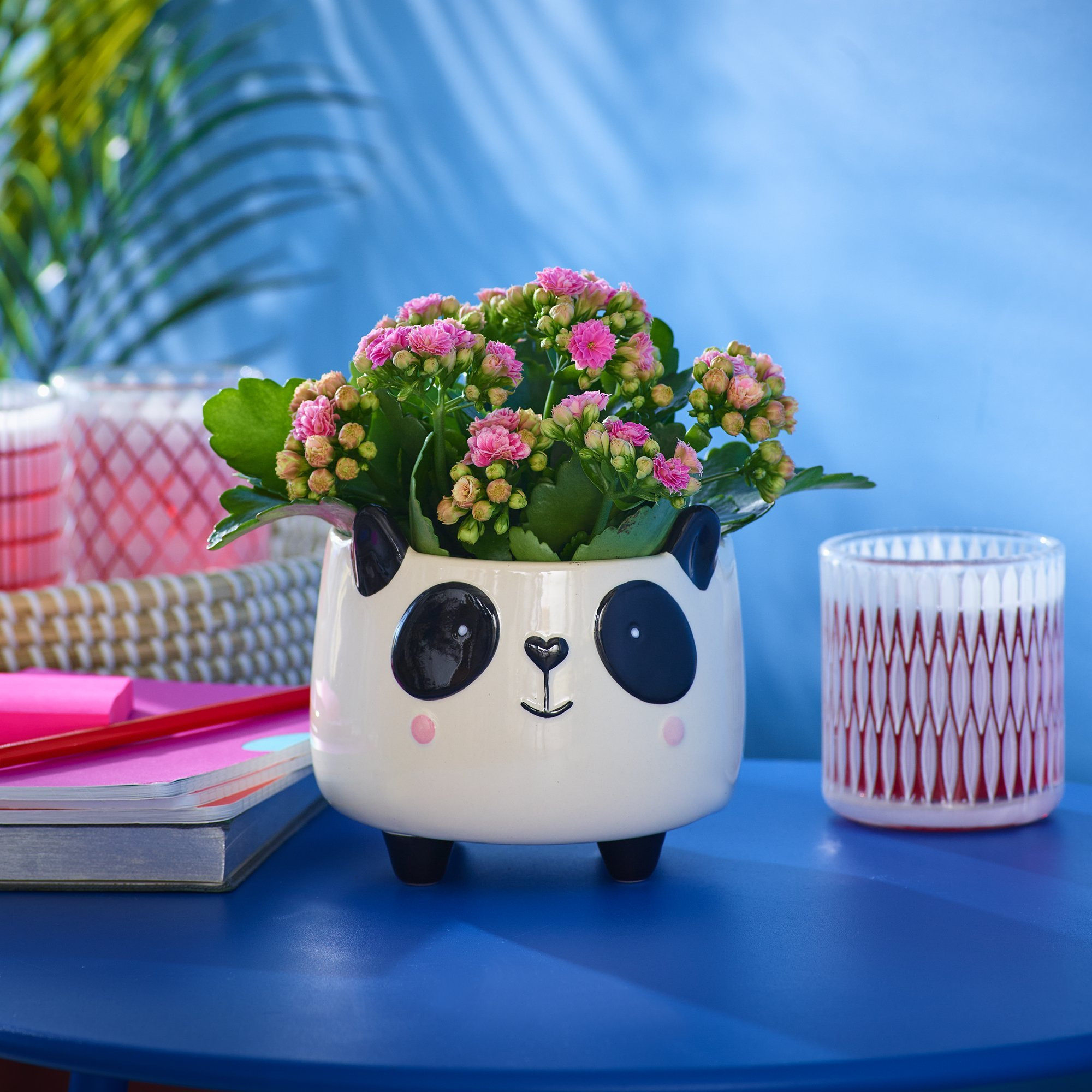 Flower Power Panda image