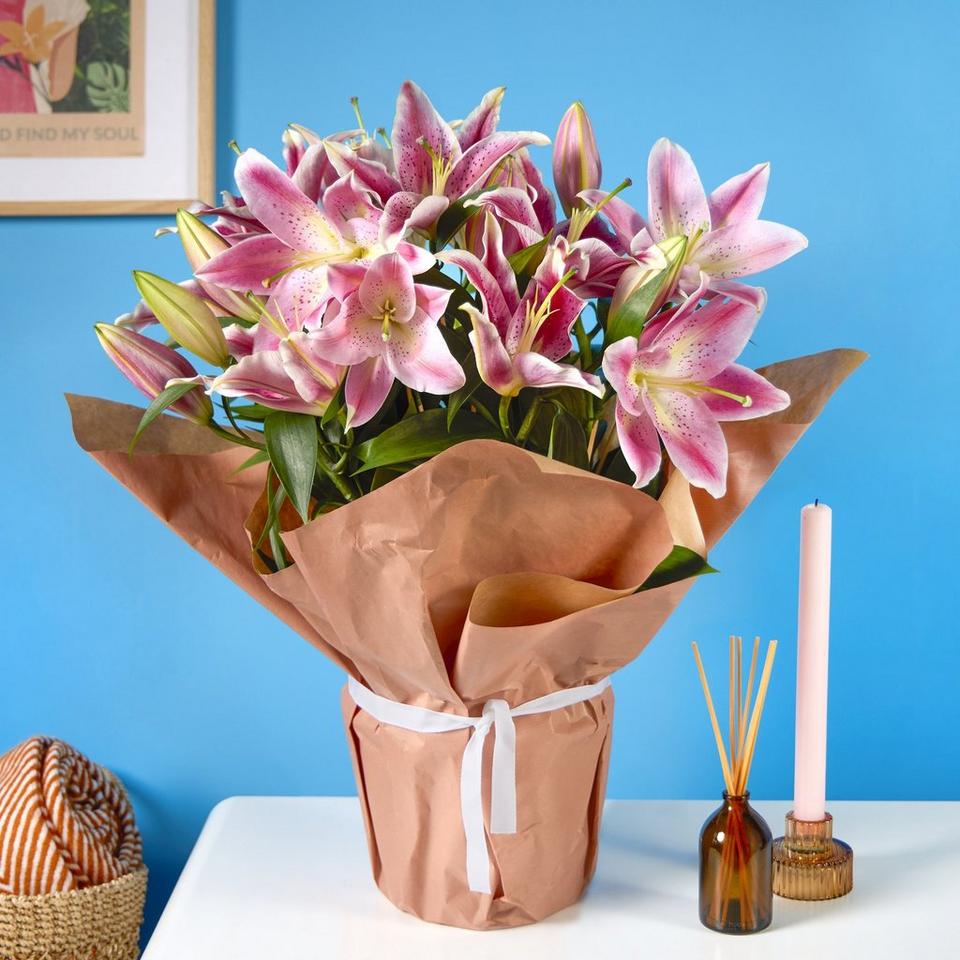 Gift Wrapped Oriental Lily - Save £3
