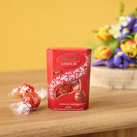 FREE chocolates with your order. Use offer code FREECHOCS