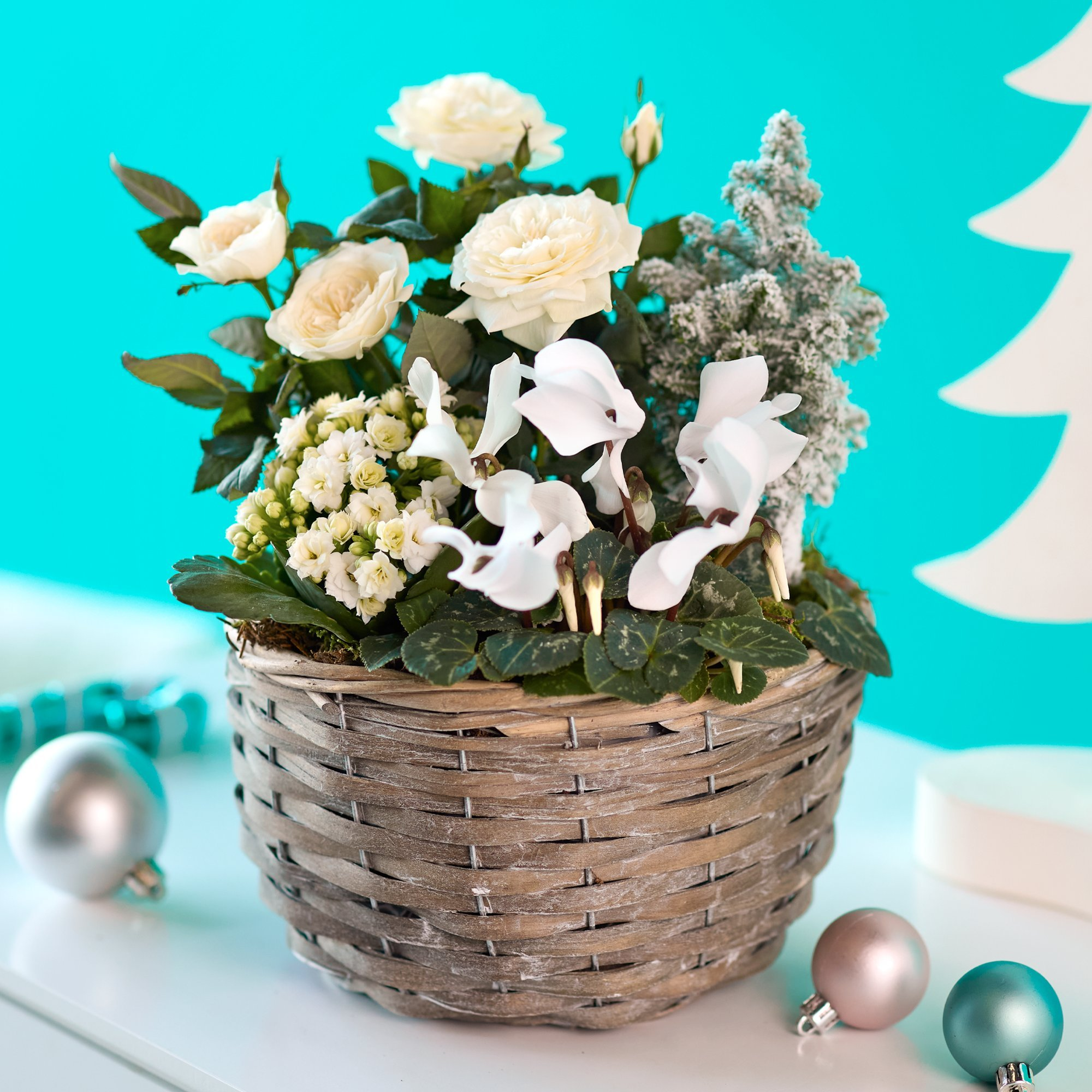 Luxury Winter Basket