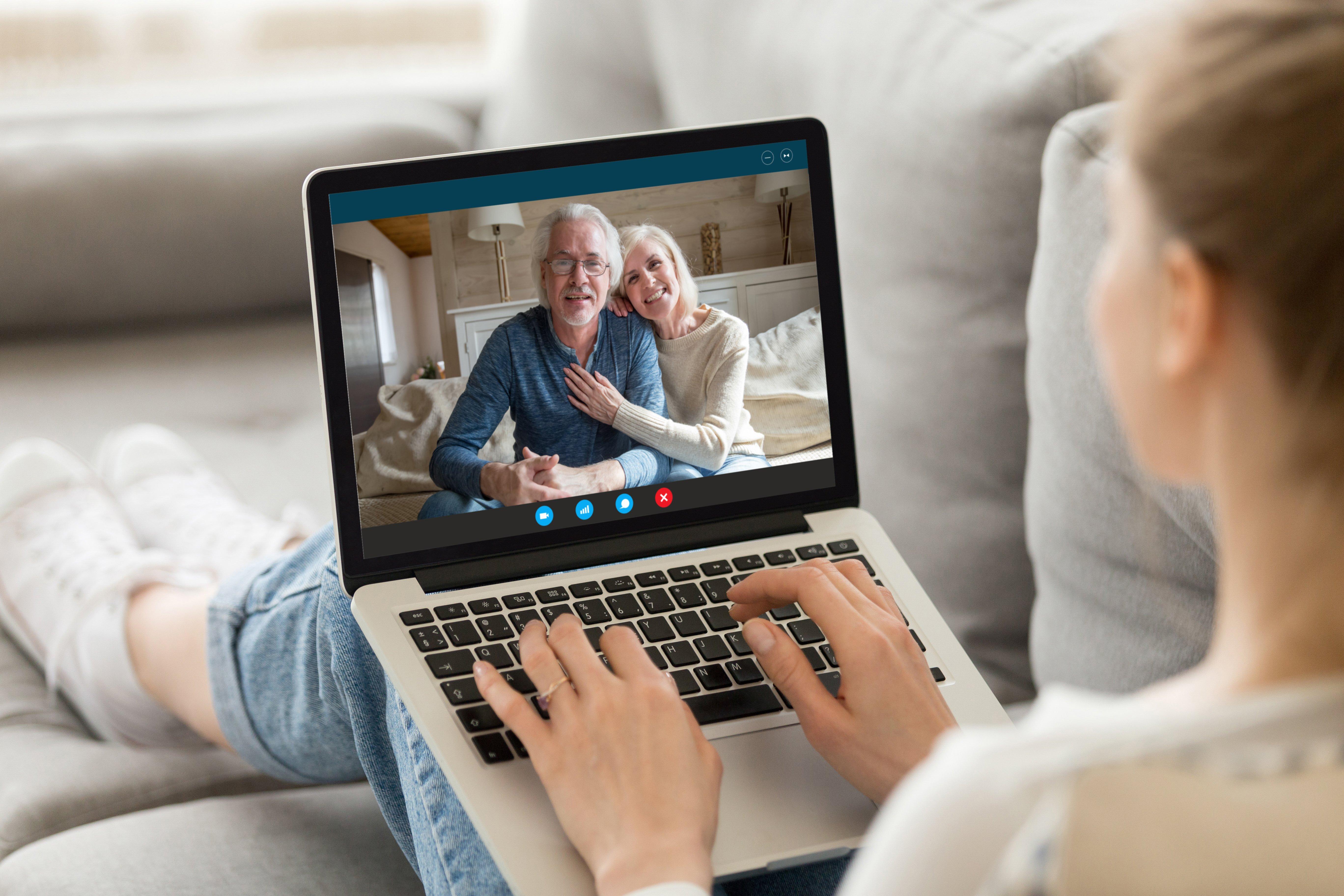 Grandparents_video_call