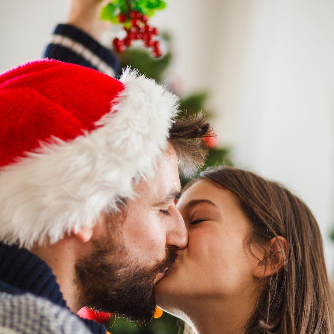 Mistletoe Kiss