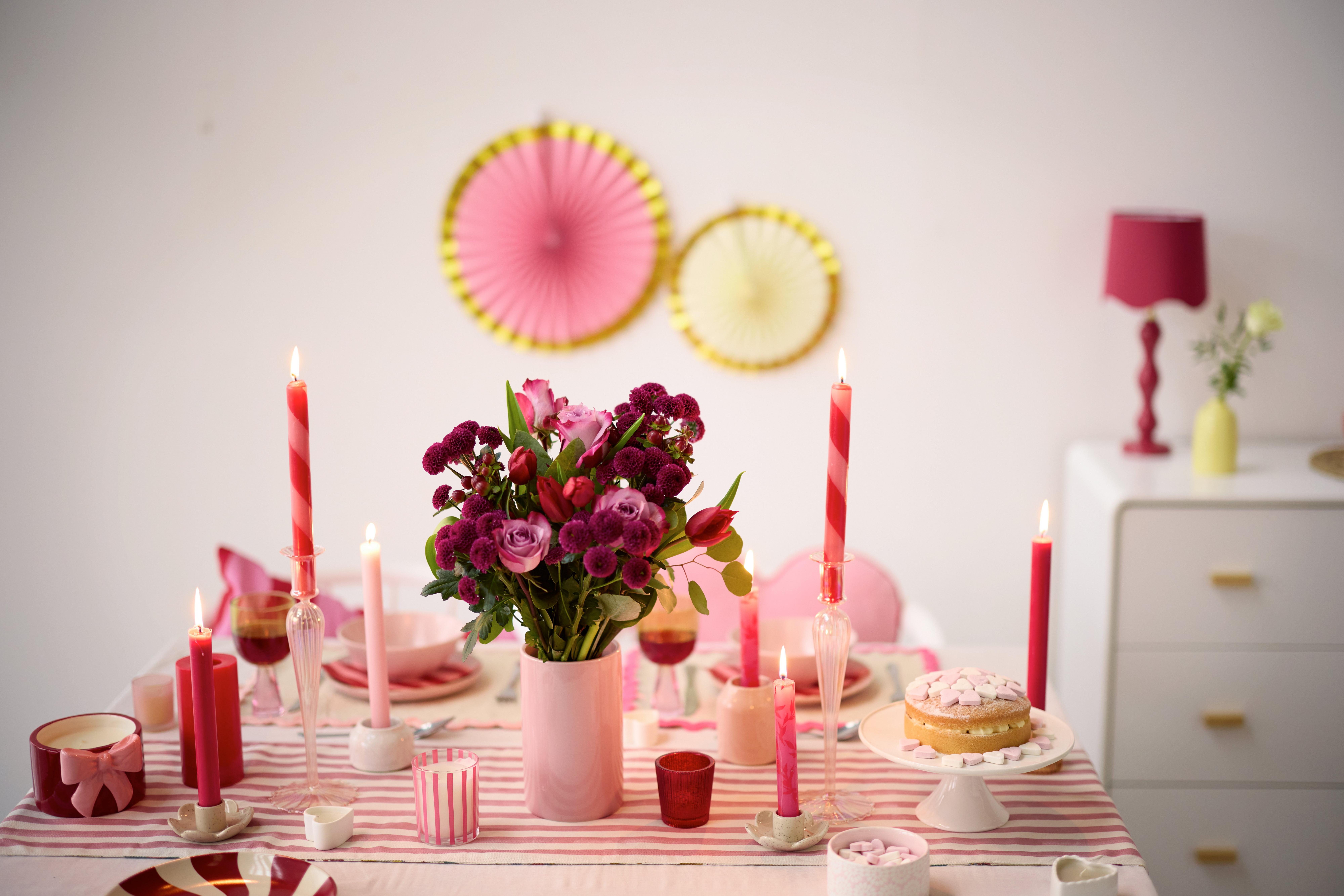 Valentine's Tablescape