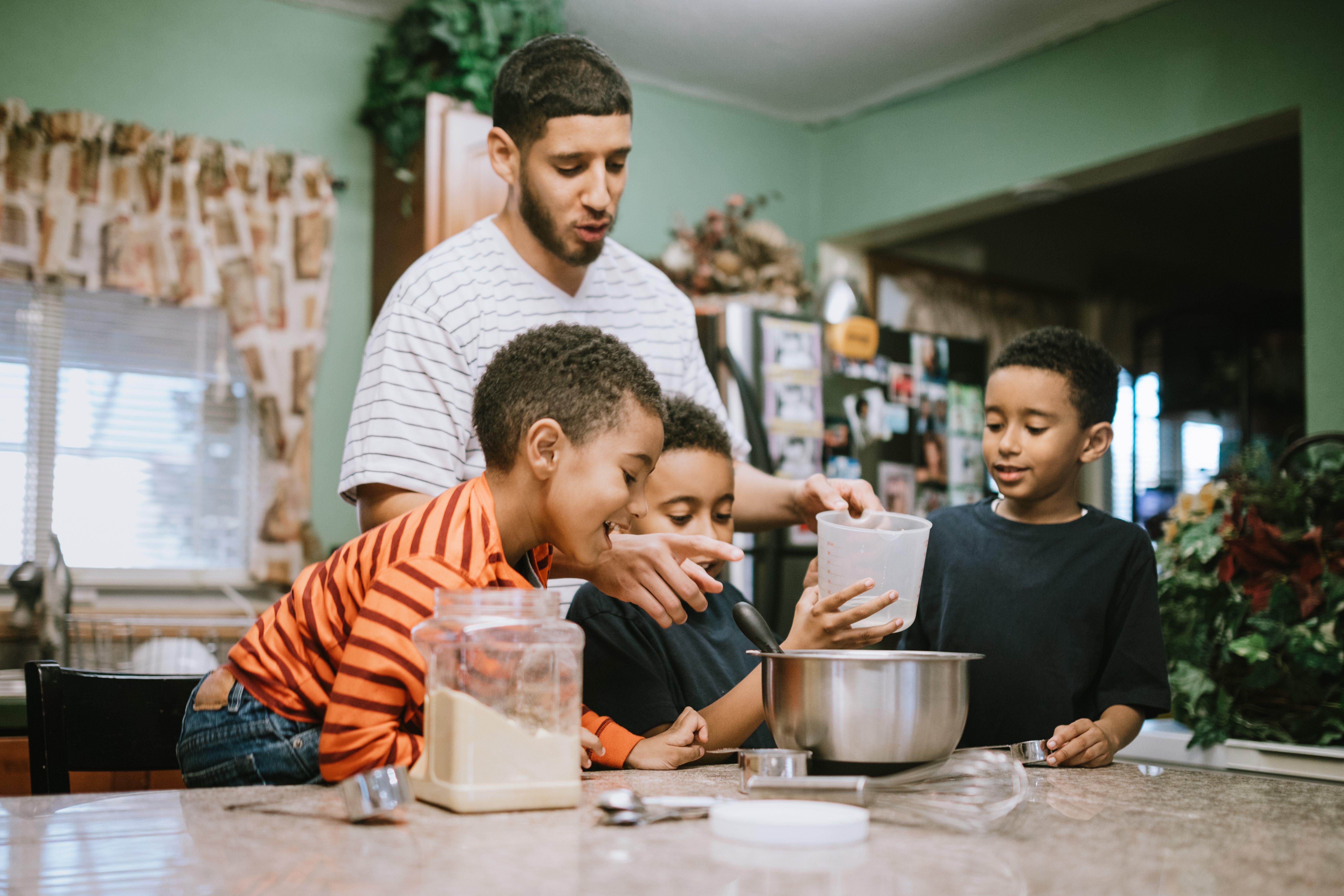 dad-sons-baking