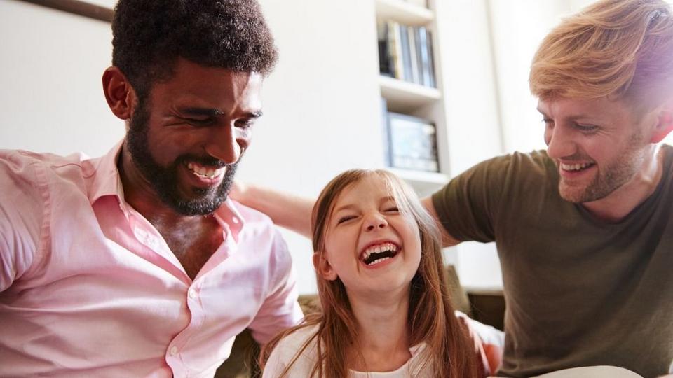 daughter-laughing-with-dad