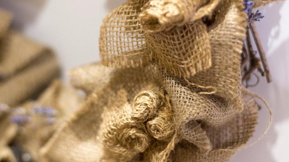 ff_burlap_wreath