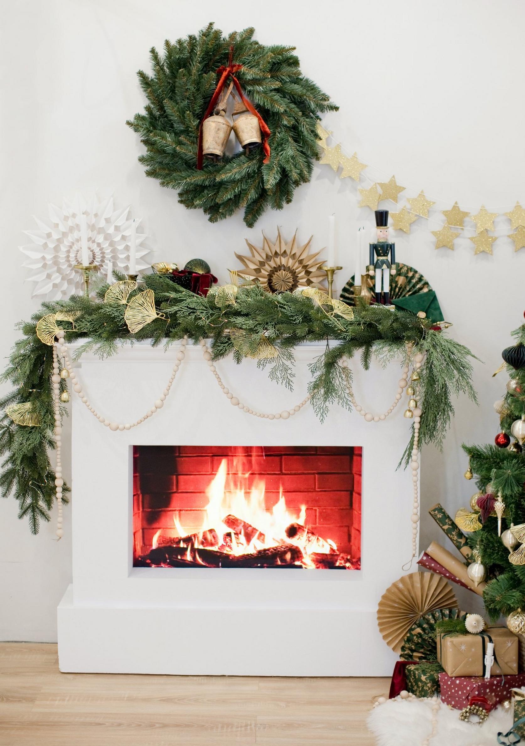 ff_fireplace_paper_decorations