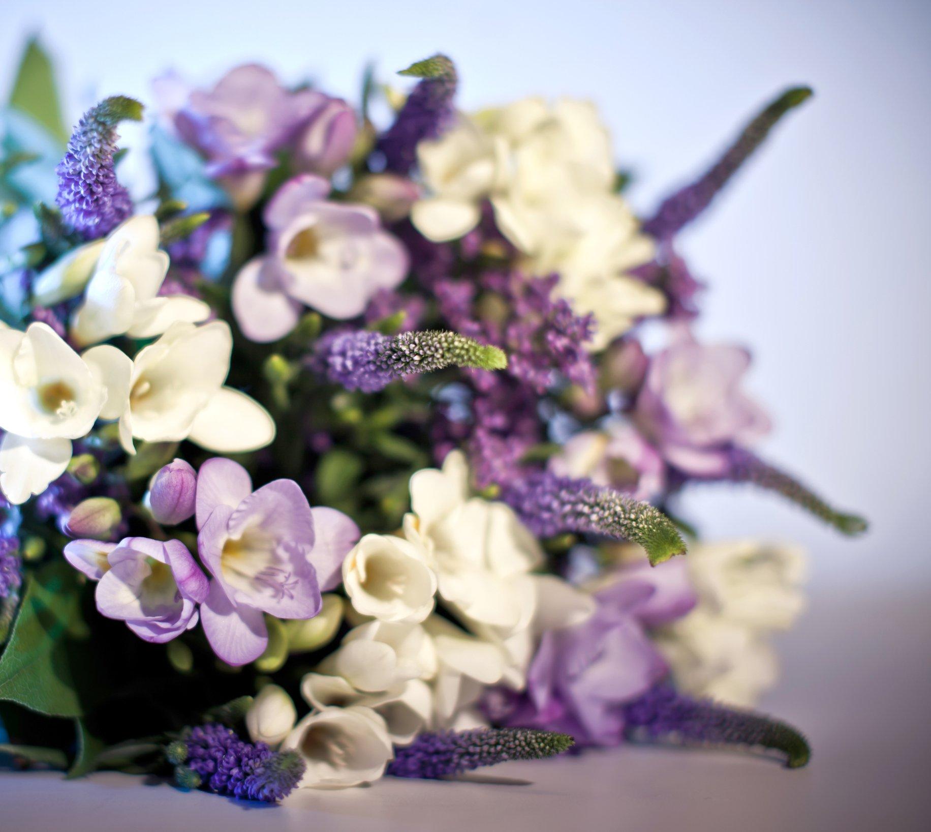 ff_funeral_bouquet_purple