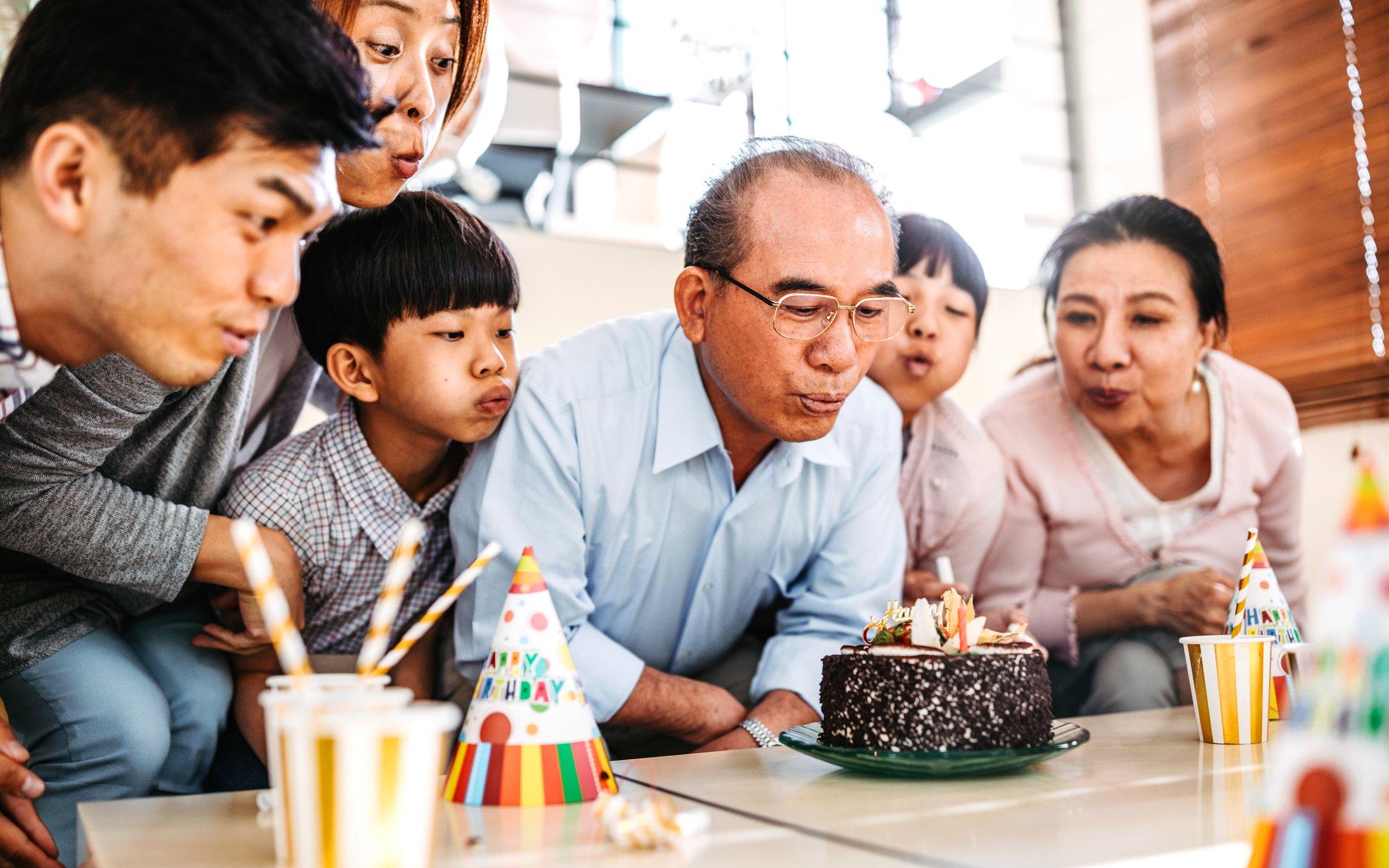 ff_grandfather_birthday_family_party