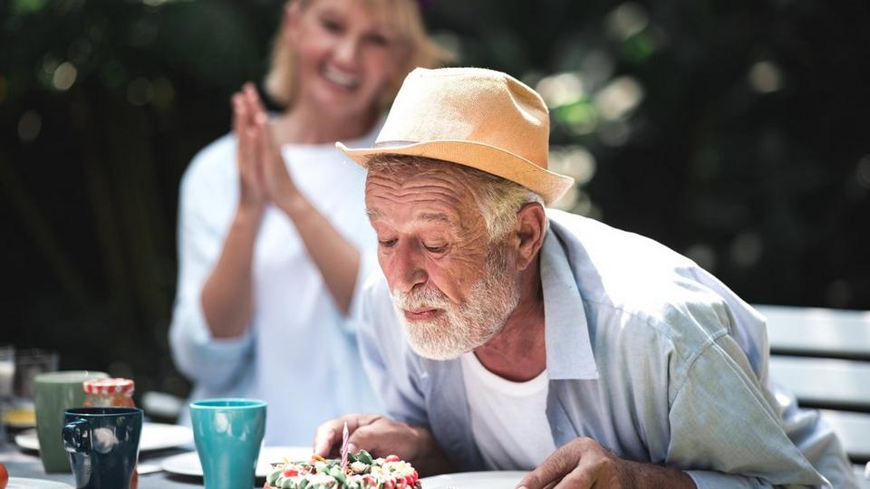 ff_grandfather_blowing_out_candles
