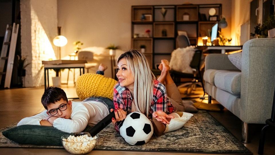 ff_mother_son_movie_night