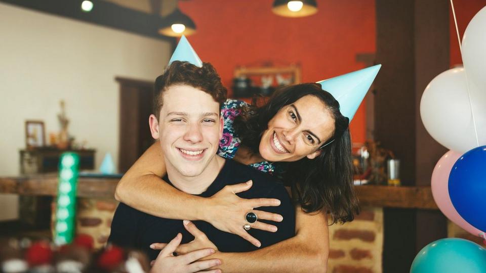 ff_mum_son_birthday_party