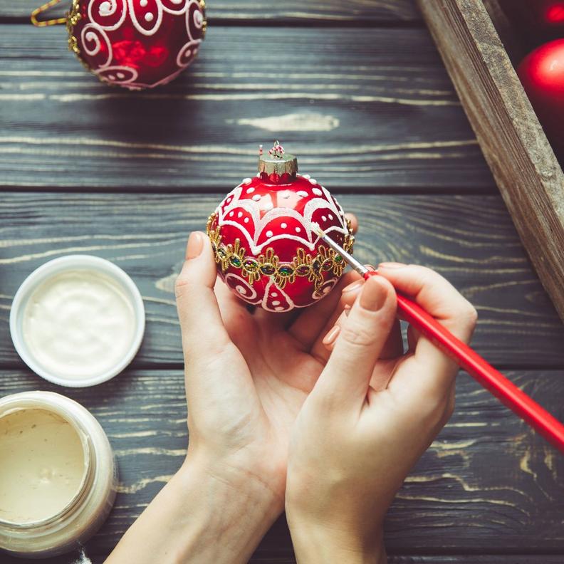 painted-baubles